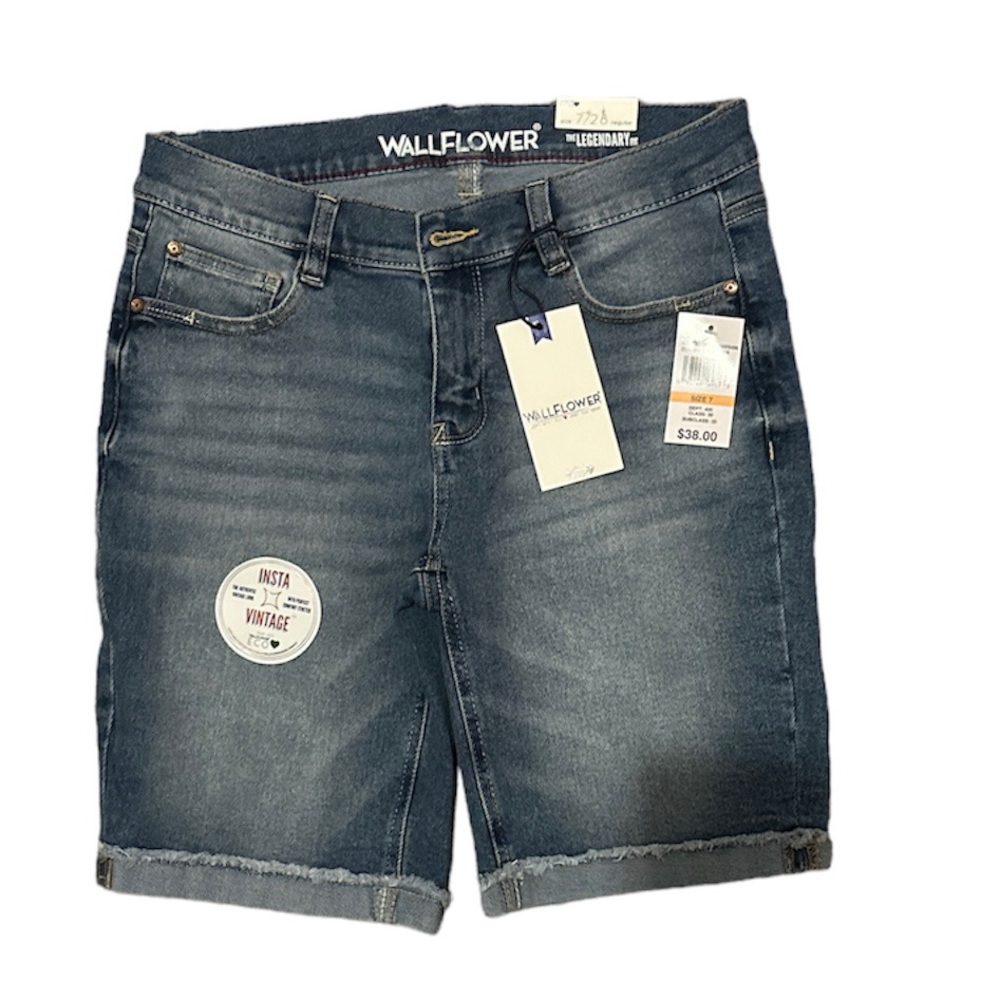 Wallflower legendary fit Bermuda shorts sz 7